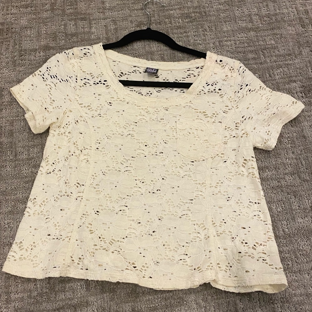 Free People Cropped Lace Effect Tee size medium